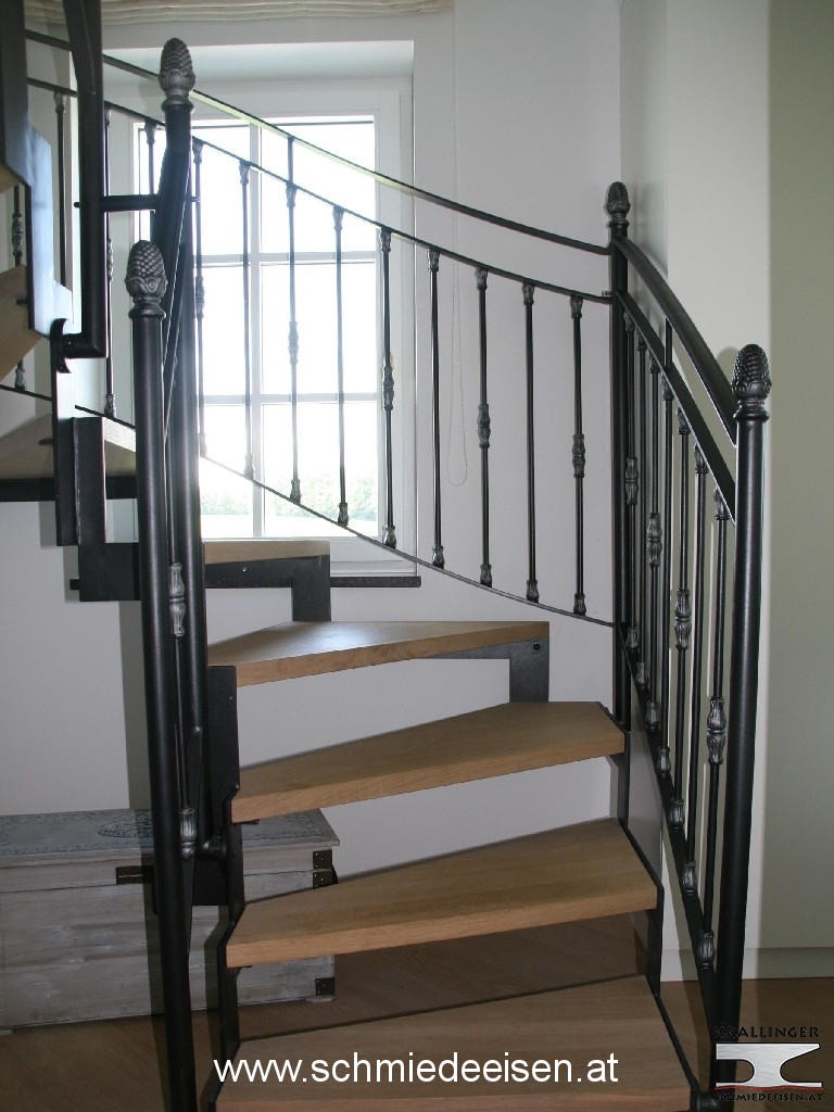 Treppengeländer Eisen Unterkonstruktion