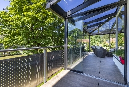 Überdachung Schmiedeeisen Glas VSG Garten Terrasse